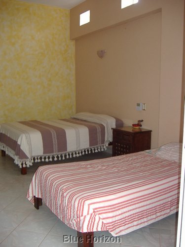 Viktoria room3beds.jpg