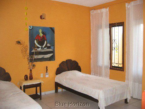 Casa Manfred room2.jpg