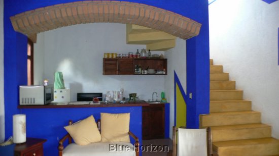 Casa Manuel kitchen.jpg