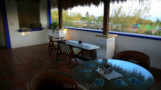 Casa Manuel palapa.jpg