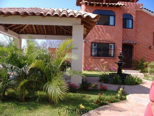 Casa Sandi front w palapa.JPG