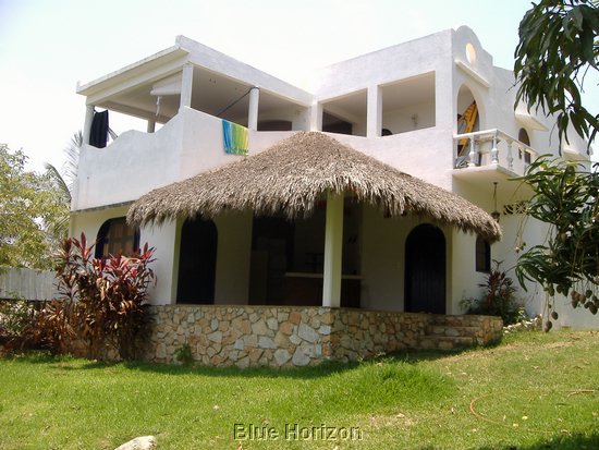 Risas del sol apartments front.JPG