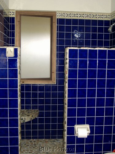 _Casa Tim apartment2 shower.JPG