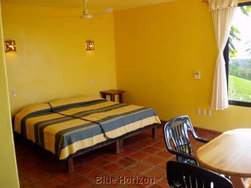 05no1 bedroom.JPG