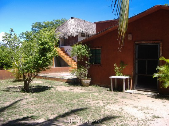 0Rancho El Macahuite house & caba�a.jpg