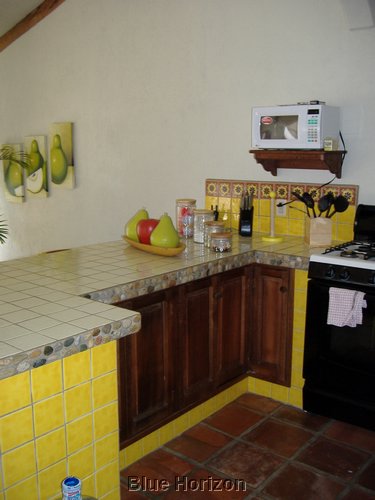 Casa Tatiana kitchen front.JPG