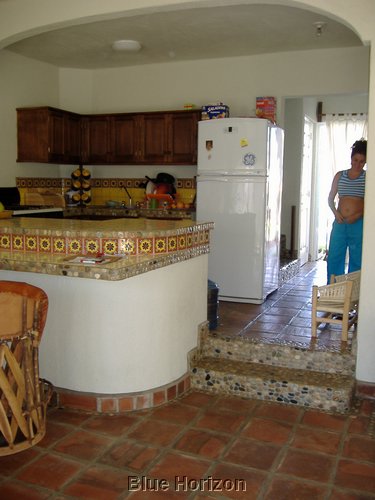 Casa Tatiana kitchen1.JPG