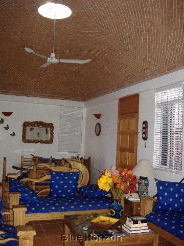 13ceiling.jpg