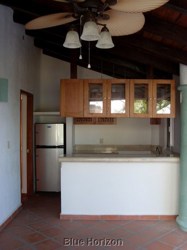 SL370083.JPG